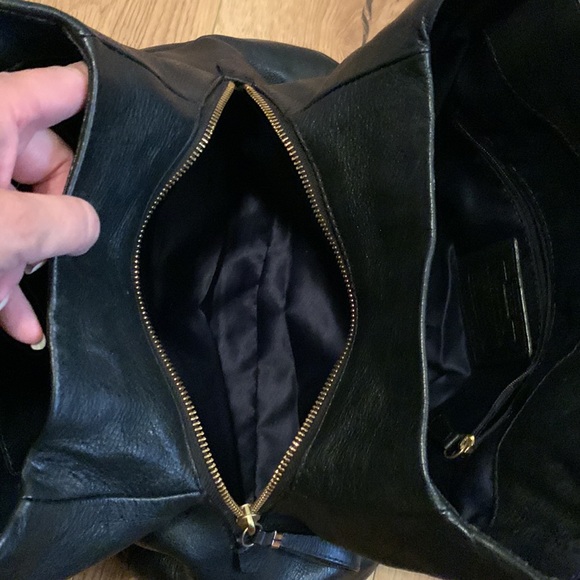 Coach Madison Phoebe Black Leather shoulder bag - Picture 8 of 16